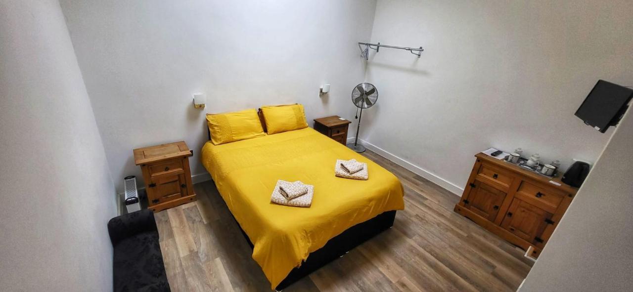 Deepcut Lodge Bed&Breakfast Camberley Exterior foto